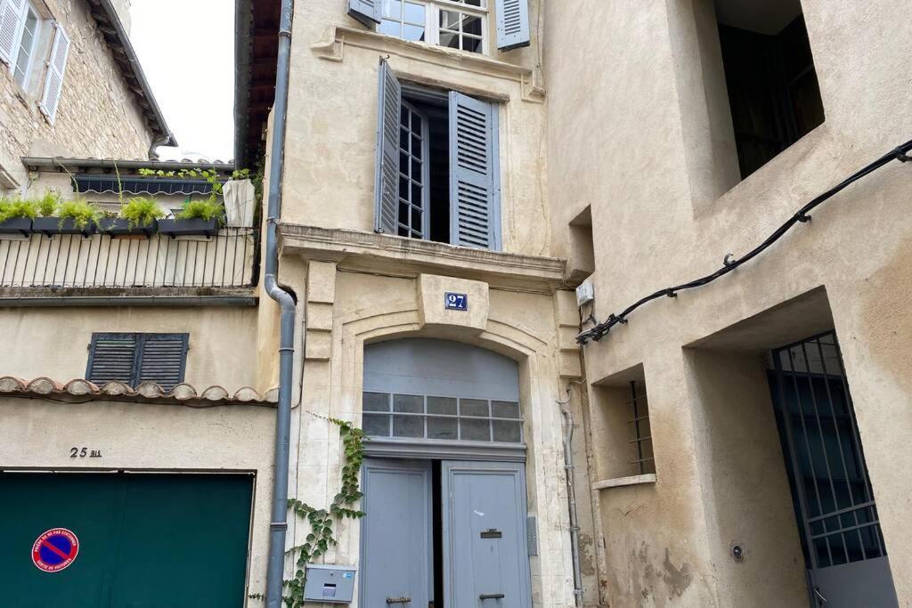 Lovely Avignon - Studio De Charme Plein Centre - Proche Palais Des Papes Exterior photo